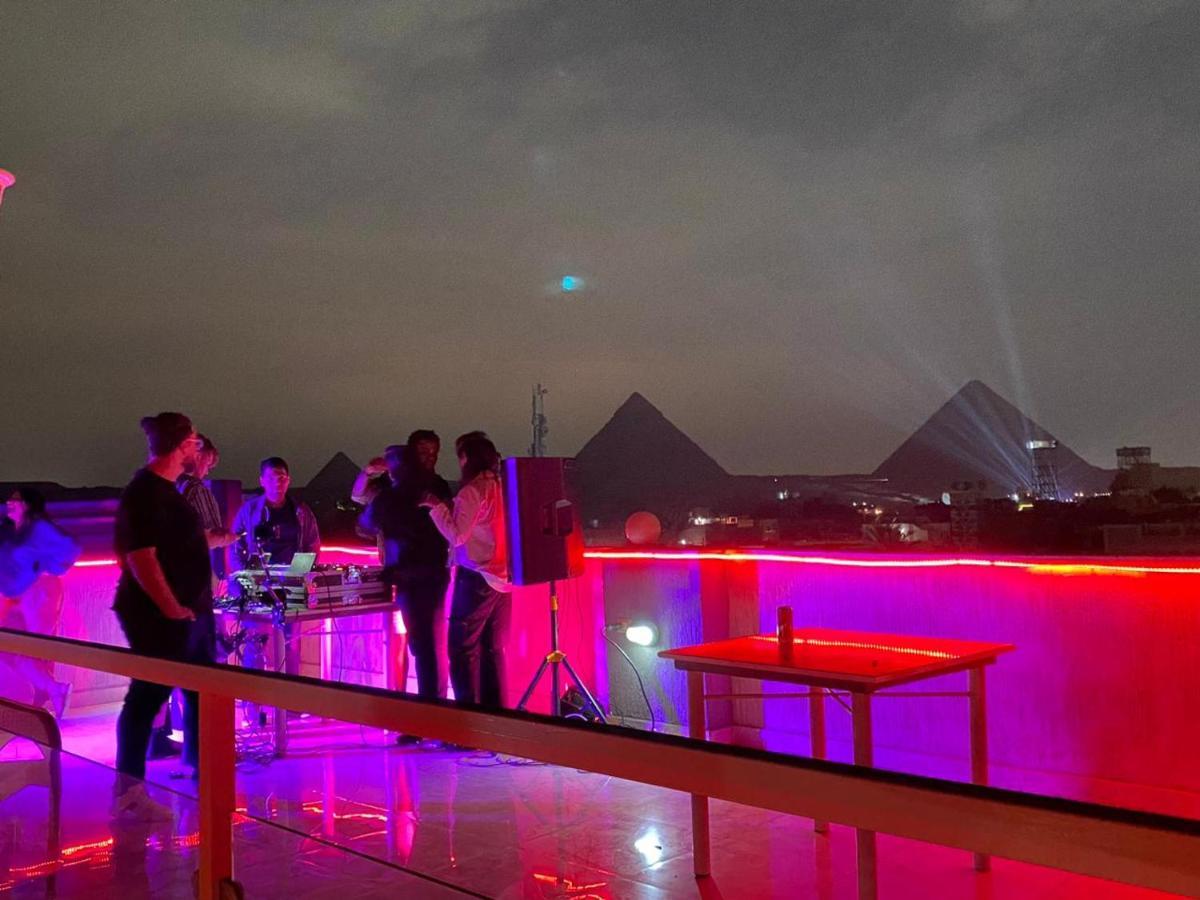 Khufu Pyramids Hotel Kafret el-Gabal Exteriör bild